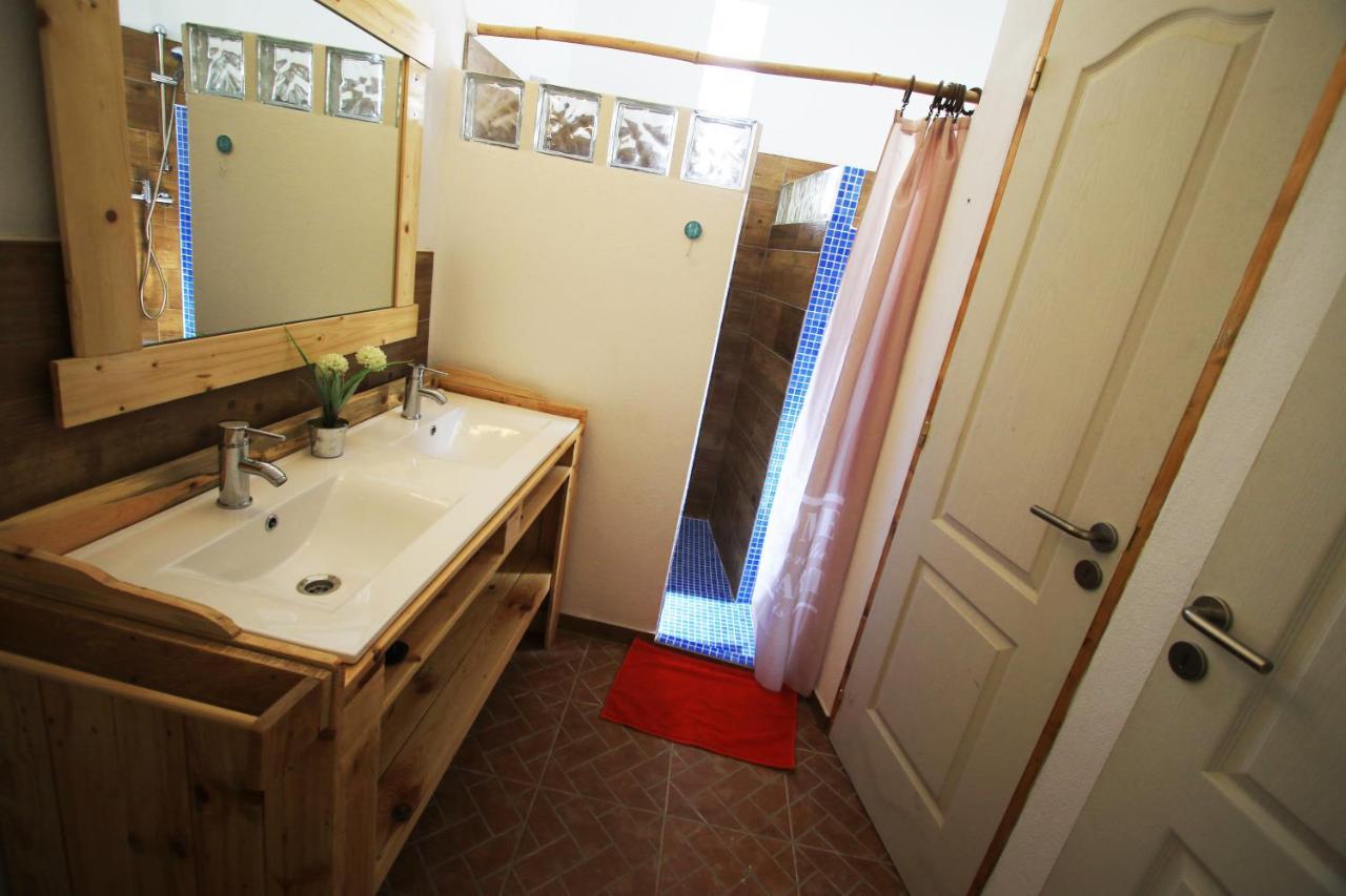 Blacksheep Sagres Guesthouse & Surf Exterior photo