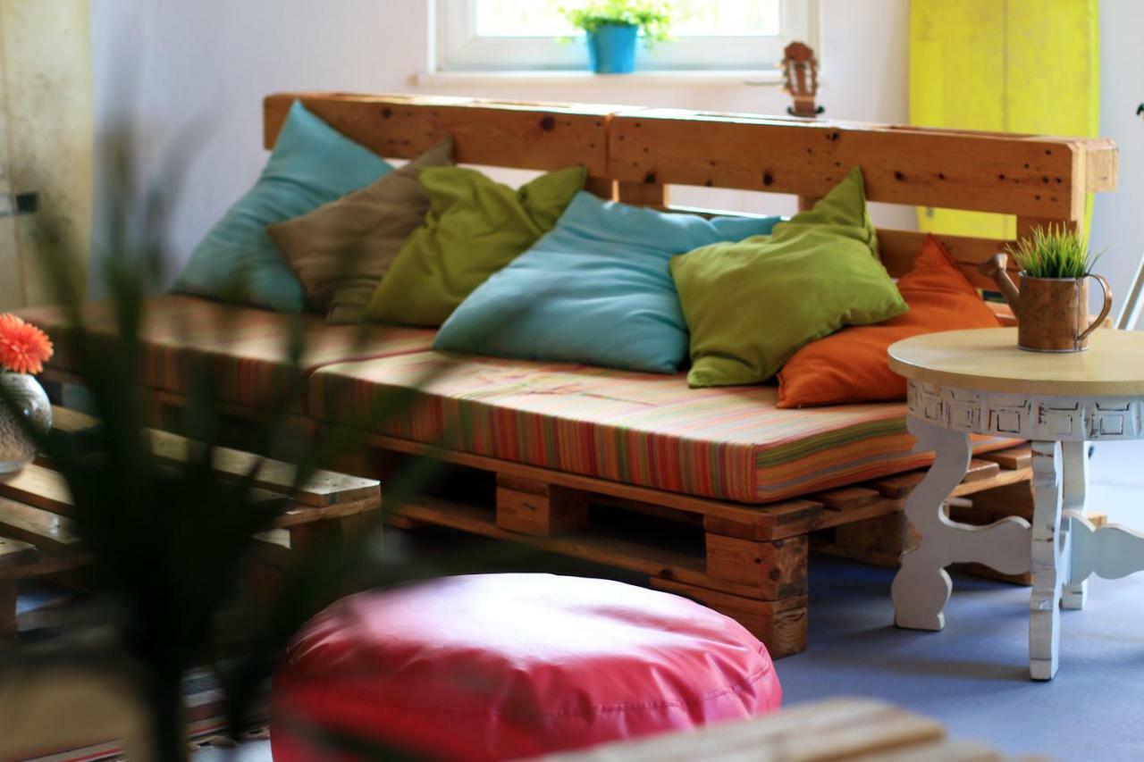 Blacksheep Sagres Guesthouse & Surf Exterior photo